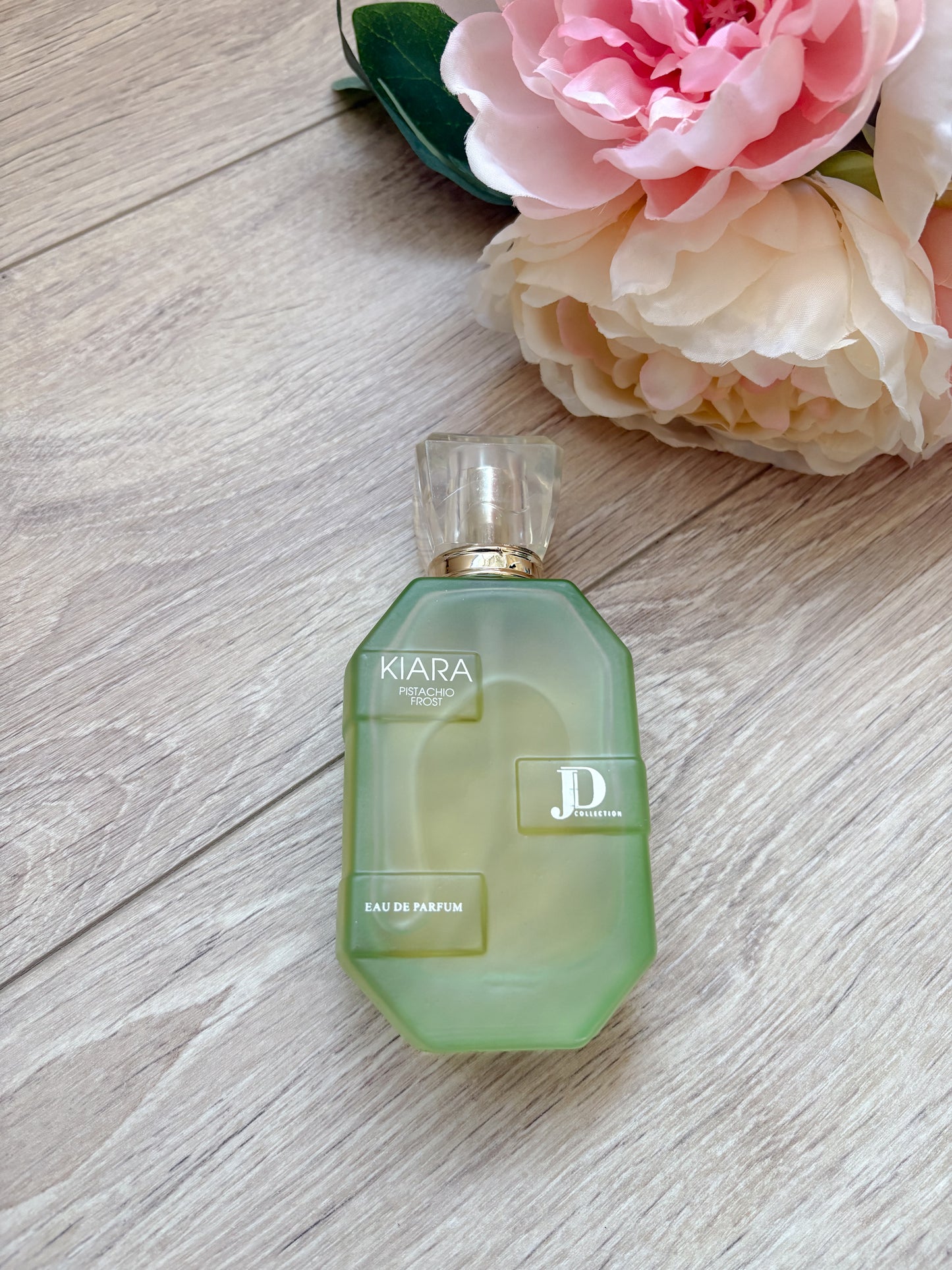 EAU DE PARFUM | KIARA PISTACHIO